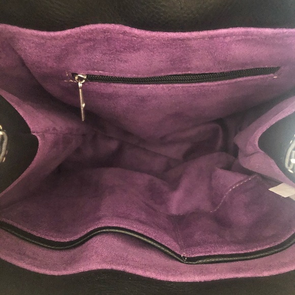 ⭐️ Sold ⭐️ Hand Embroidered backpack - Picture 8 of 10